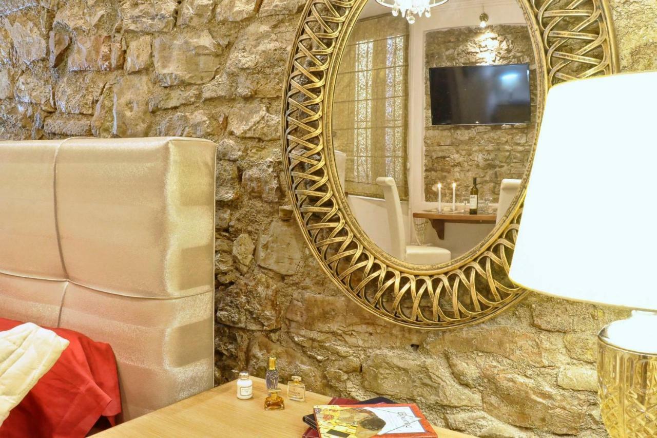 Venetian Suite Mitropolis By Konnect, Old Corfu Town Exterior foto